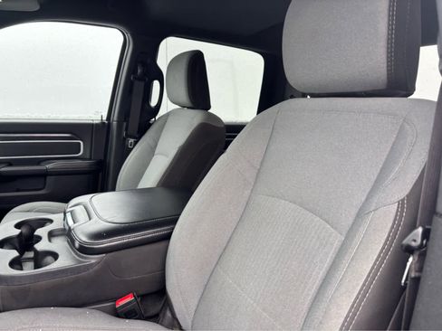 Used 2024 RAM 2500 Big Horn image 16