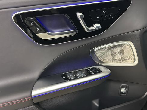 New 2026 Mercedes-Benz C 43 AMG 4MATIC Sedan image 16