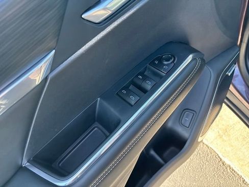 Certified 2025 GMC Acadia Elevation image 11