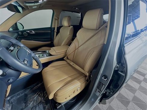 Used 2023 Genesis GV80 2.5T w/ Prestige Package image 9
