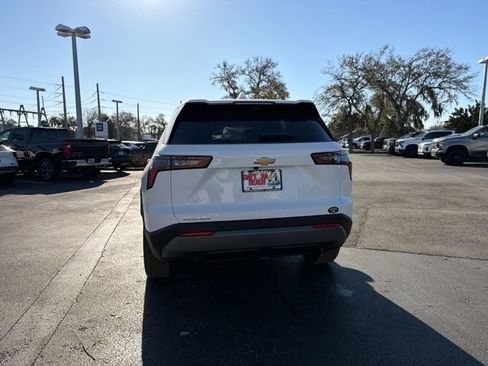 New 2026 Chevrolet Equinox LT w/ Convenience Package II image 9