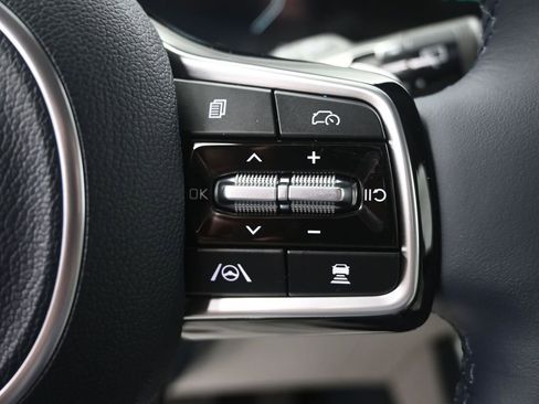 New 2026 Kia Carnival SX Prestige FWD image 28