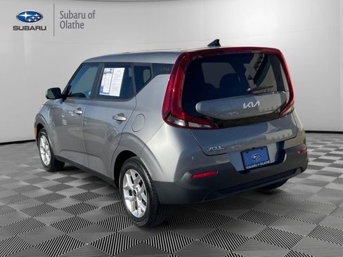 Used 2022 Kia Soul LX w/ Technology Package image 8