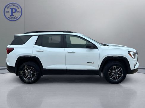 Used 2026 GMC Terrain AT4 w/ Convenience Package III AWD/4WD image 8