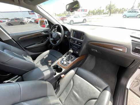 Used 2016 Audi Q5 2.0T Premium Plus w/ Technology Package image 24