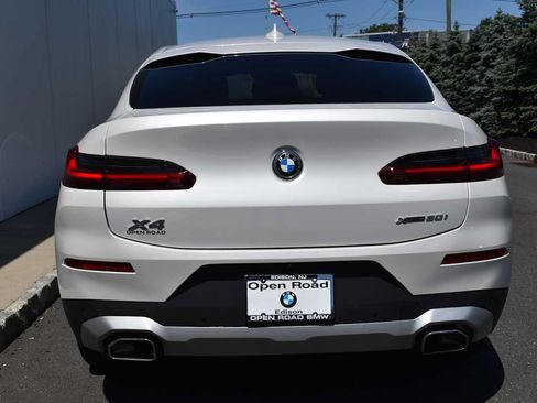 Used 2024 BMW X4 xDrive30i w/ Premium Package AWD/4WD image 5