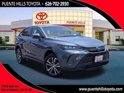Certified 2021 Toyota Venza LE w/ Carpet Mat Package (TMS)