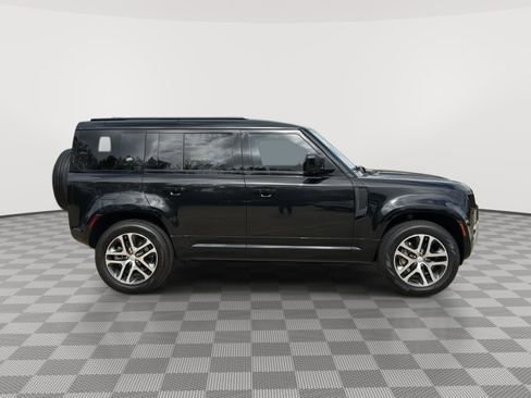 Used 2022 Land Rover Defender 110 XS Edition image 6
