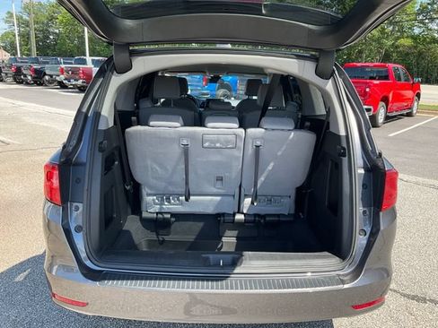 Used 2022 Honda Odyssey EX image 18