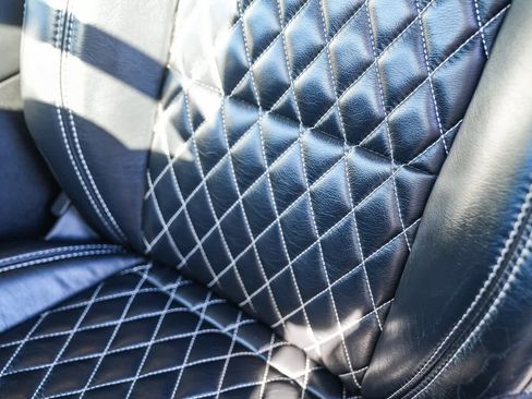 Used 2022 Jeep Wrangler Unlimited Sahara image 23