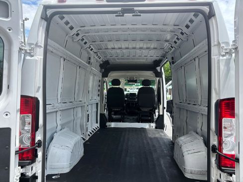 Used 2022 RAM ProMaster 2500 FWD image 40