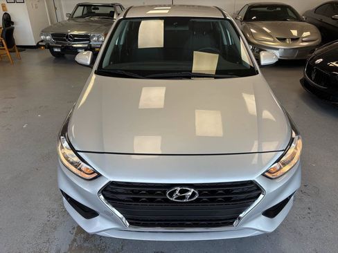 Used 2022 Hyundai Accent SE FWD image 8
