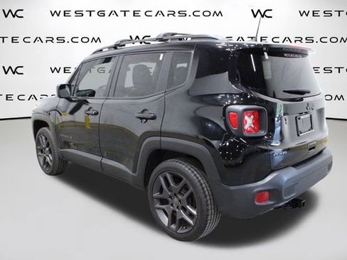 Used 2021 Jeep Renegade Latitude image 3