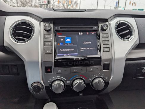 Used 2014 Toyota Tundra SR5 image 5