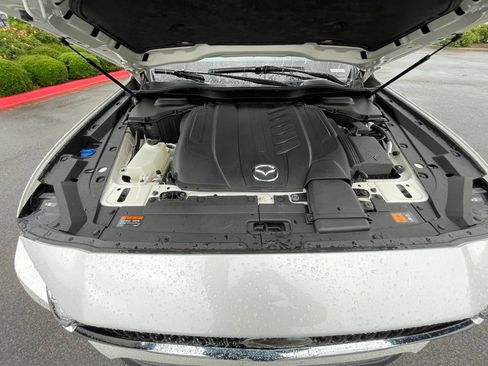 Used 2024 MAZDA CX-90 3.3 Turbo w/ Preferred Plus AWD/4WD image 34
