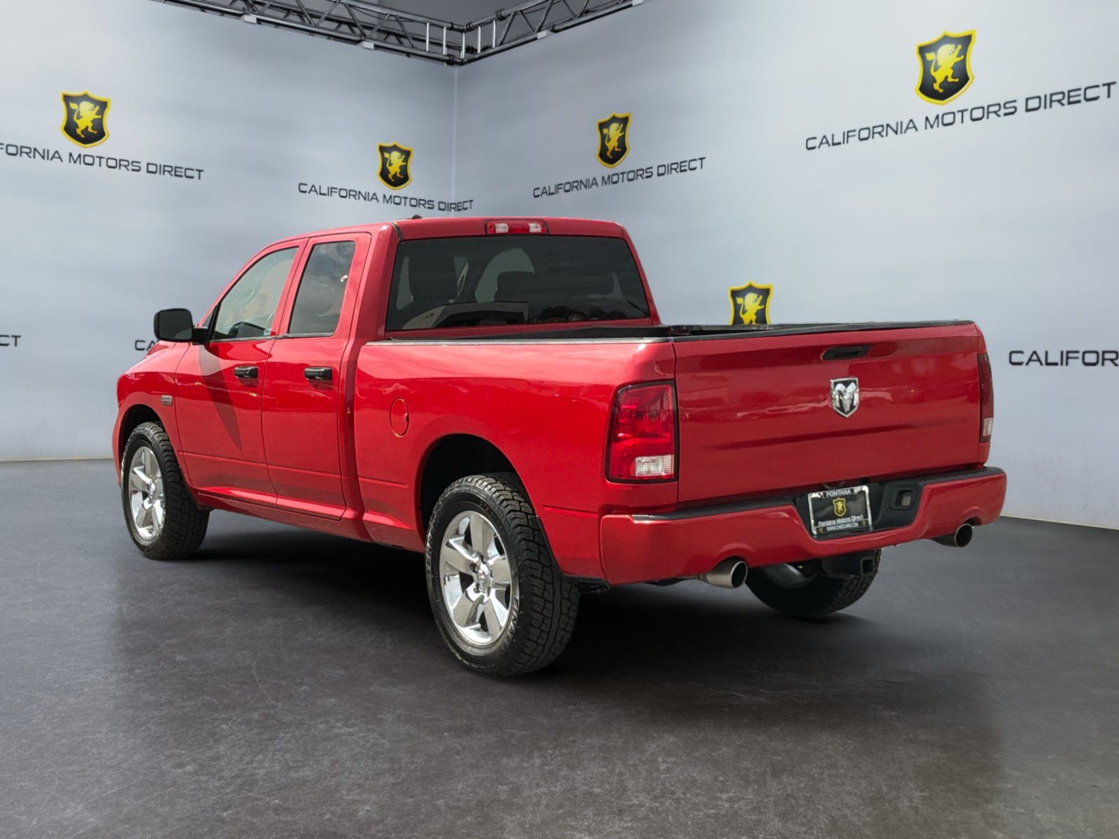 Used 2019 RAM 1500 Express w/ Express Value Package RWD image 3