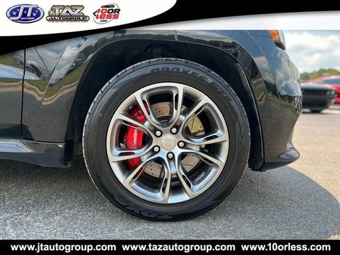 Used 2018 Jeep Grand Cherokee SRT AWD/4WD image 9