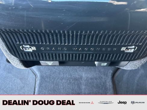 Used 2024 Jeep Grand Wagoneer Series III w/ Rear Seat Video Group 1 image 28