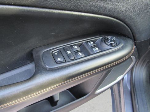 Used 2021 Jeep Compass Limited w/ Sun and Sound Group image 16