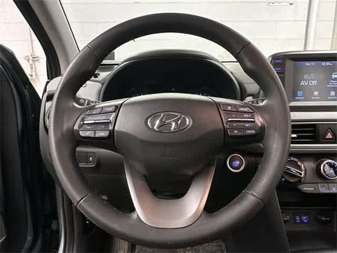 Used 2018 Hyundai Kona SEL image 7