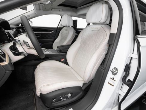 Used 2022 Bentley Flying Spur W12 AWD/4WD image 46