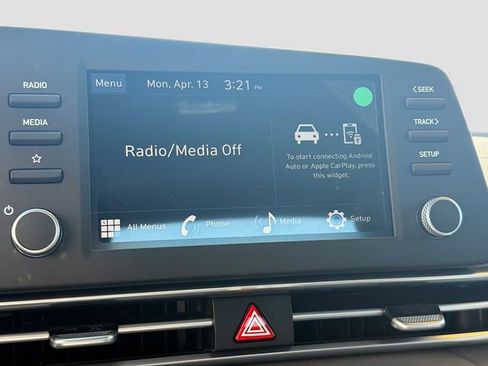 New 2026 Hyundai Elantra SE FWD image 14