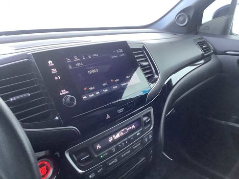 Used 2022 Honda Pilot Black Edition image 17