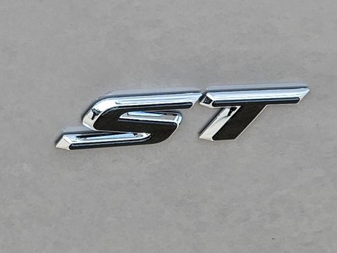 New 2026 Buick Enclave Sport Touring w/ Power Package image 10