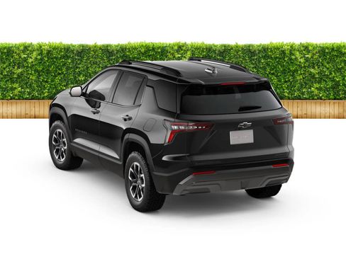 New 2026 Chevrolet Equinox ACTIV w/ Convenience Package III image 2