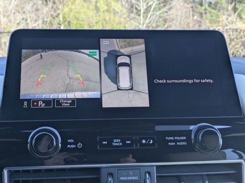 Used 2023 INFINITI QX80 Sensory w/ Cargo Package image 14