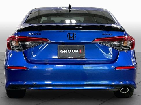 Used 2024 Honda Civic Sport image 5