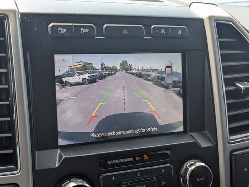 Used 2020 Ford F150 Lariat w/ FX4 Off-Road Package AWD/4WD image 25