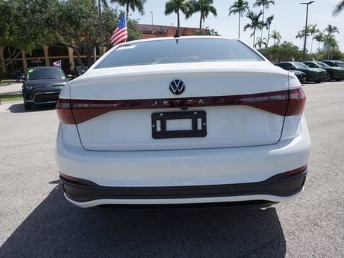 Used 2025 Volkswagen Jetta Sport FWD image 27