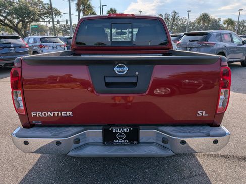 Used 2019 Nissan Frontier SL RWD image 5