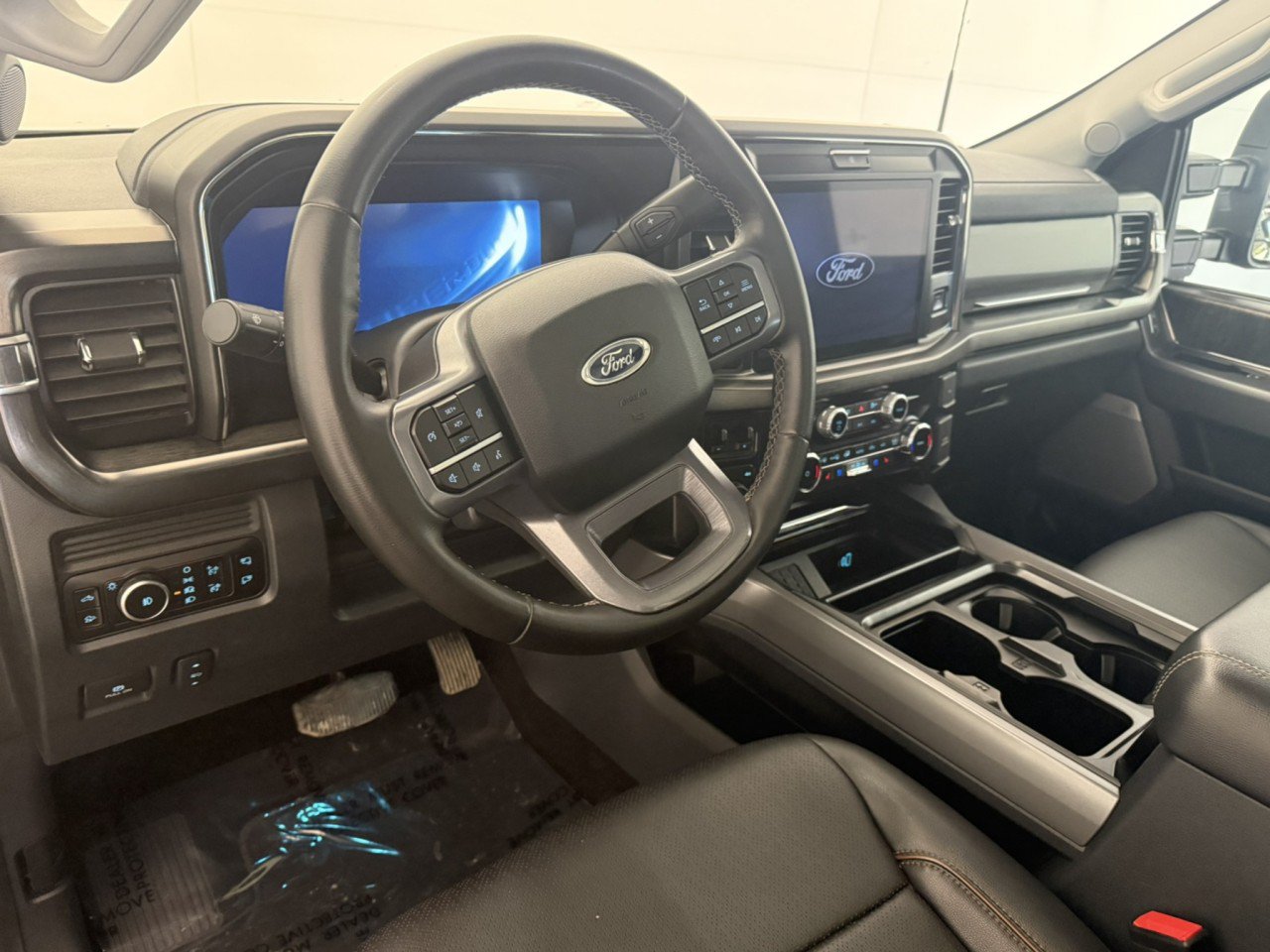 Certified 2026 Ford F350 Lariat AWD/4WD image 18