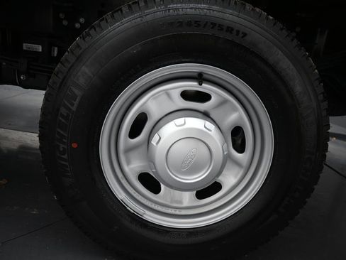 Used 2026 Ford F250 XL AWD/4WD image 28