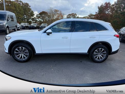 Used 2026 Mercedes-Benz GLC 300 4MATIC image 5