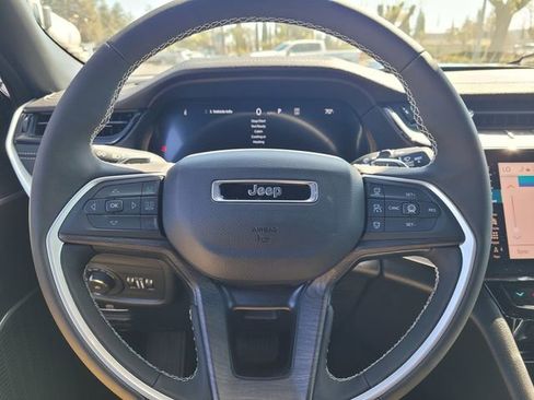 New 2026 Jeep Grand Cherokee L Limited w/ Limited Altitude Package image 12