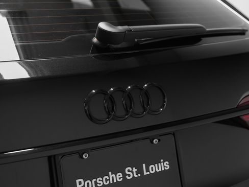 Used 2023 Audi RS 6 image 23