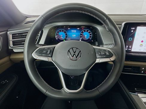 New 2026 Volkswagen Atlas Cross Sport SE image 11