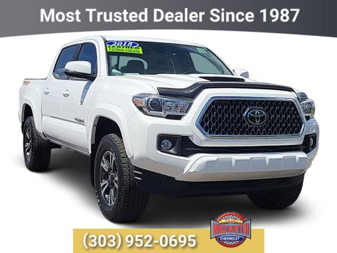 Used 2018 Toyota Tacoma TRD Sport AWD/4WD image 1