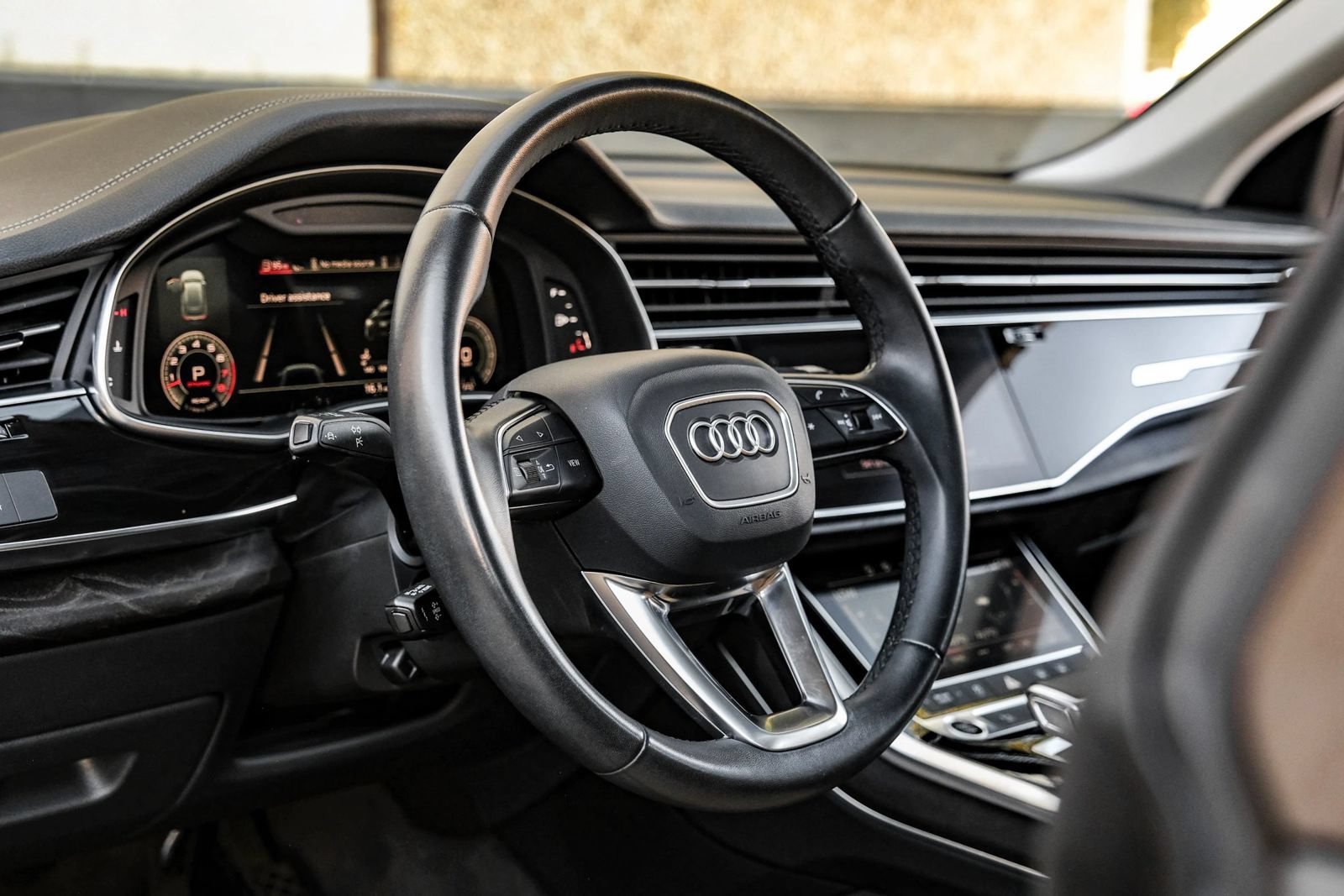 Used 2023 Audi Q8 Premium w/ Convenience Package AWD/4WD image 15