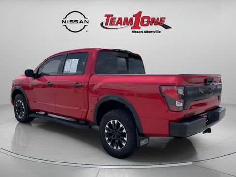 Used 2021 Nissan Titan PRO-4X w/ Pro-4x Convenience Package AWD/4WD image 5