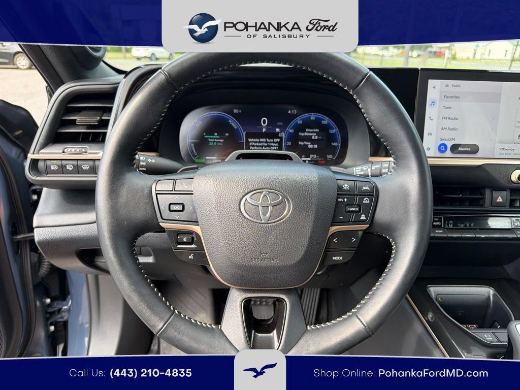 Used 2025 Toyota Crown Signia w/ Advanced Technology Package AWD/4WD image 16
