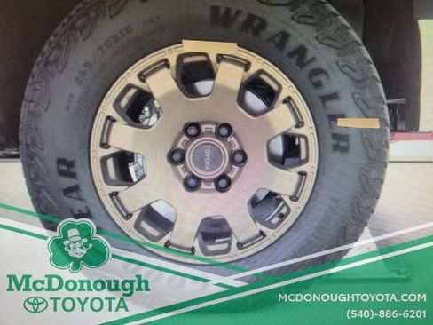 Certified 2025 Toyota Tacoma Trailhunter w/ Tow Tech Package image 14