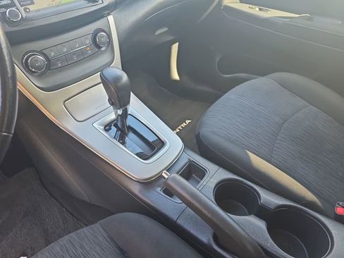 Used 2015 Nissan Sentra SV w/ Navigation Package image 28