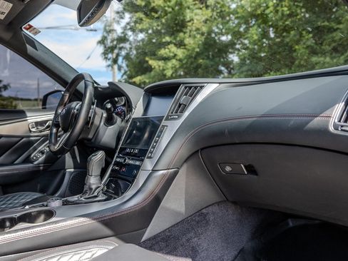 Used 2019 INFINITI Q50 Red Sport 400 AWD/4WD image 31
