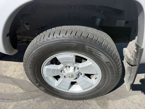 Used 2011 Toyota Tacoma PreRunner w/ TRD Sport Pkg w/JBL Audio RWD image 30