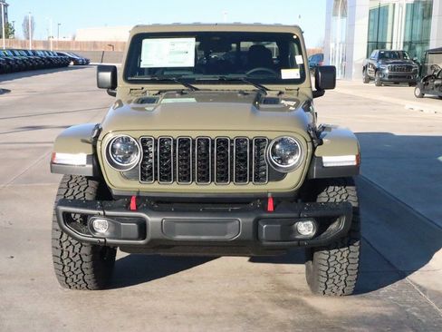 New 2026 Jeep Gladiator Rubicon AWD/4WD image 10