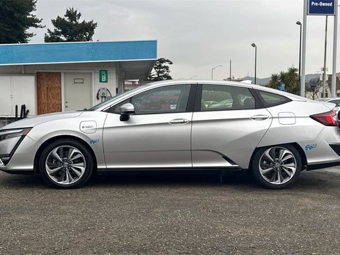 Used 2021 Honda Clarity Plug-In Hybrid image 7
